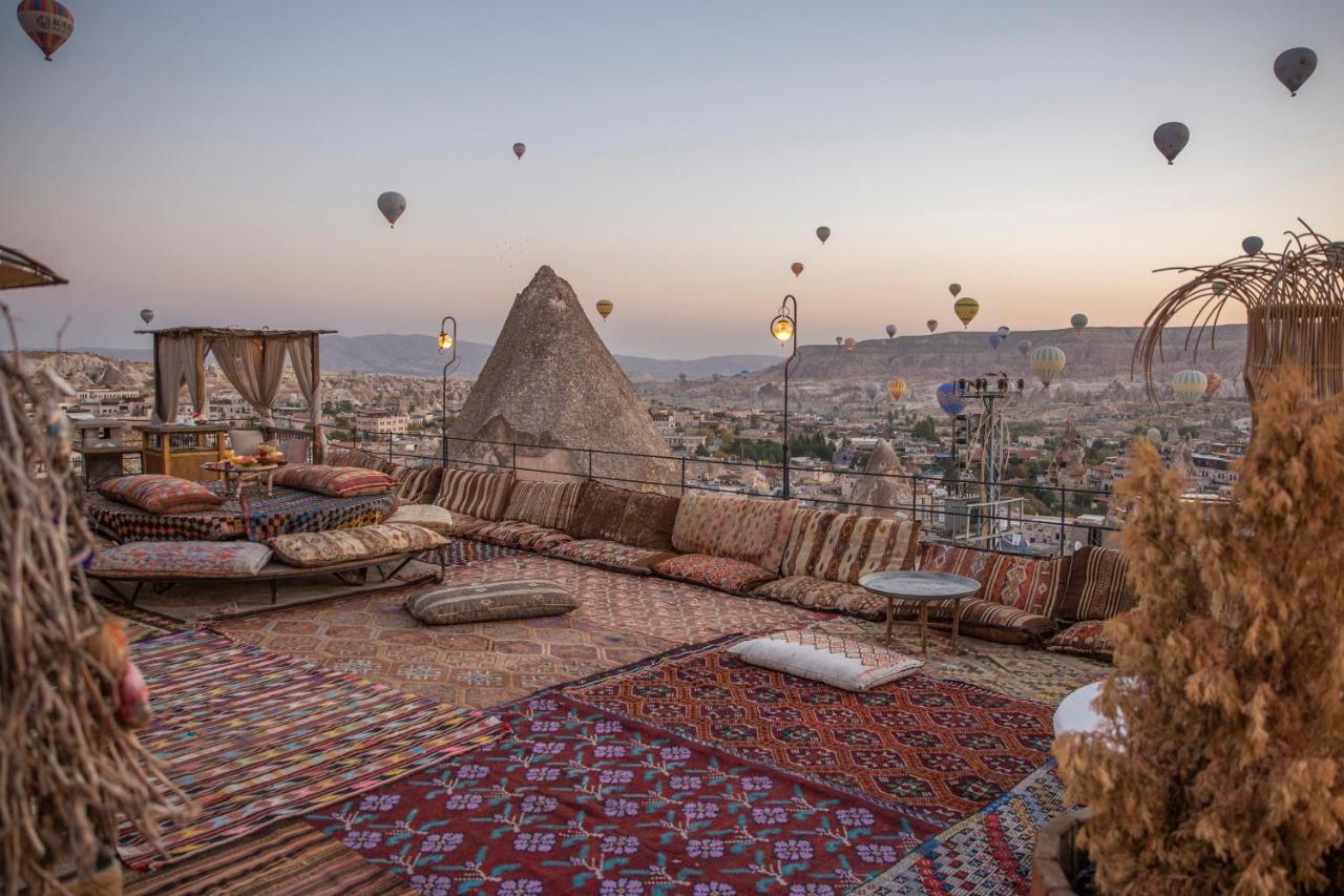 Divan Cave House Hotel Goreme Bagian luar foto