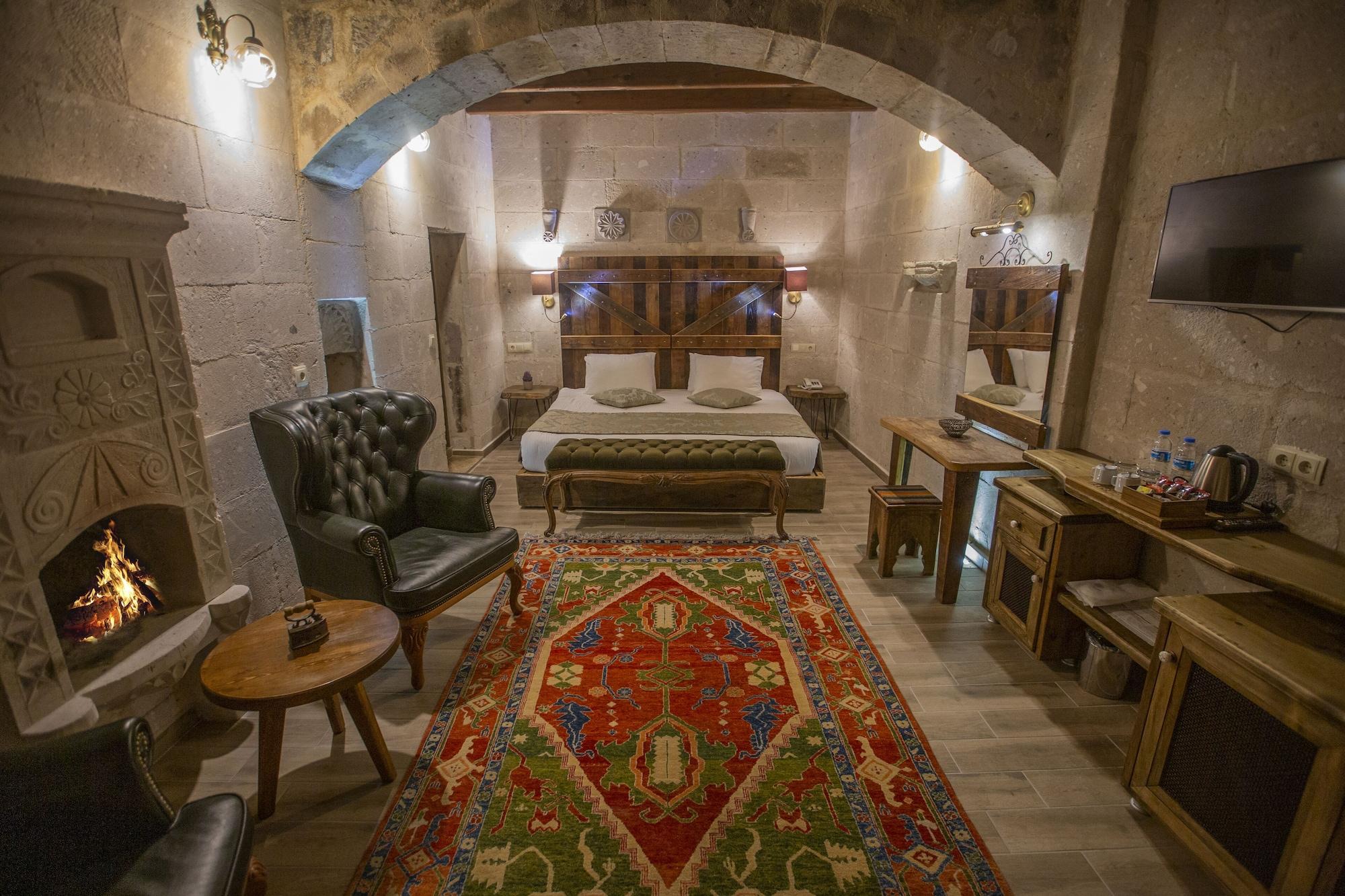 Divan Cave House Hotel Goreme Bagian luar foto