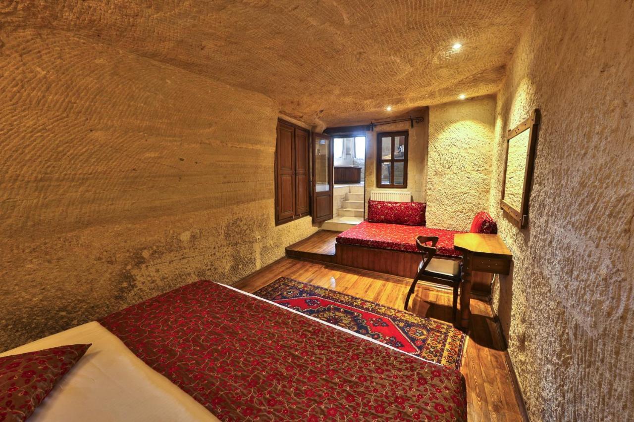 Divan Cave House Hotel Goreme Bagian luar foto